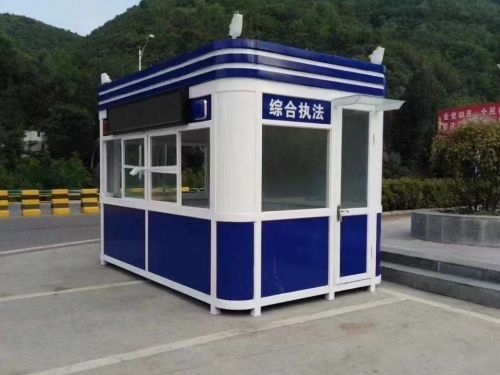 警用崗?fù)?1